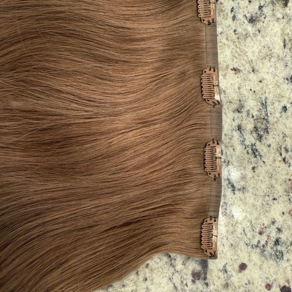 Bellami Clip In Extensions - Picture 3 of 7